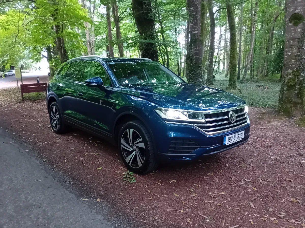 192 V.W TOUREG, 3.0 TDI V6 AUTO 4MOTION  COMMERCIA - Image 3