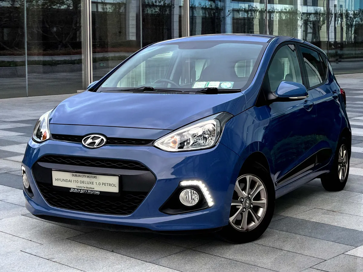 Hyundai i10 Deluxe 1.0 Petrol - Image 3