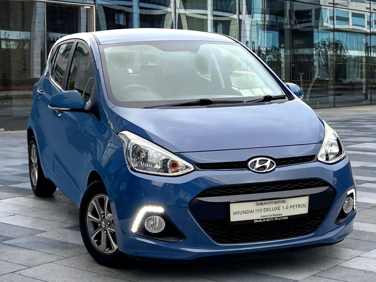 Hyundai i10 Deluxe 1.0 Petrol - Image 1