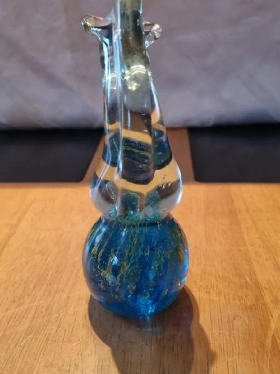 Mdina glass seahorse - Image 2