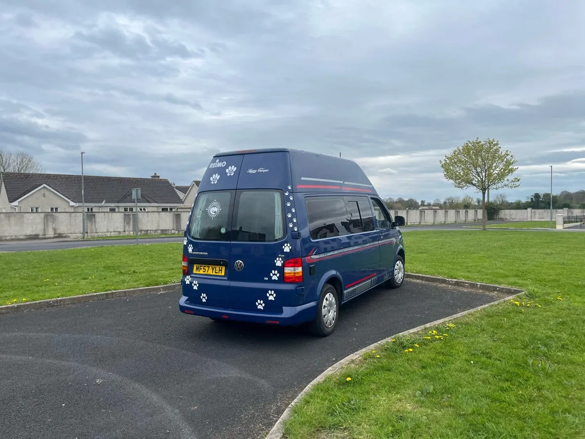 Volkswagen transporter Camper Van - Image 2