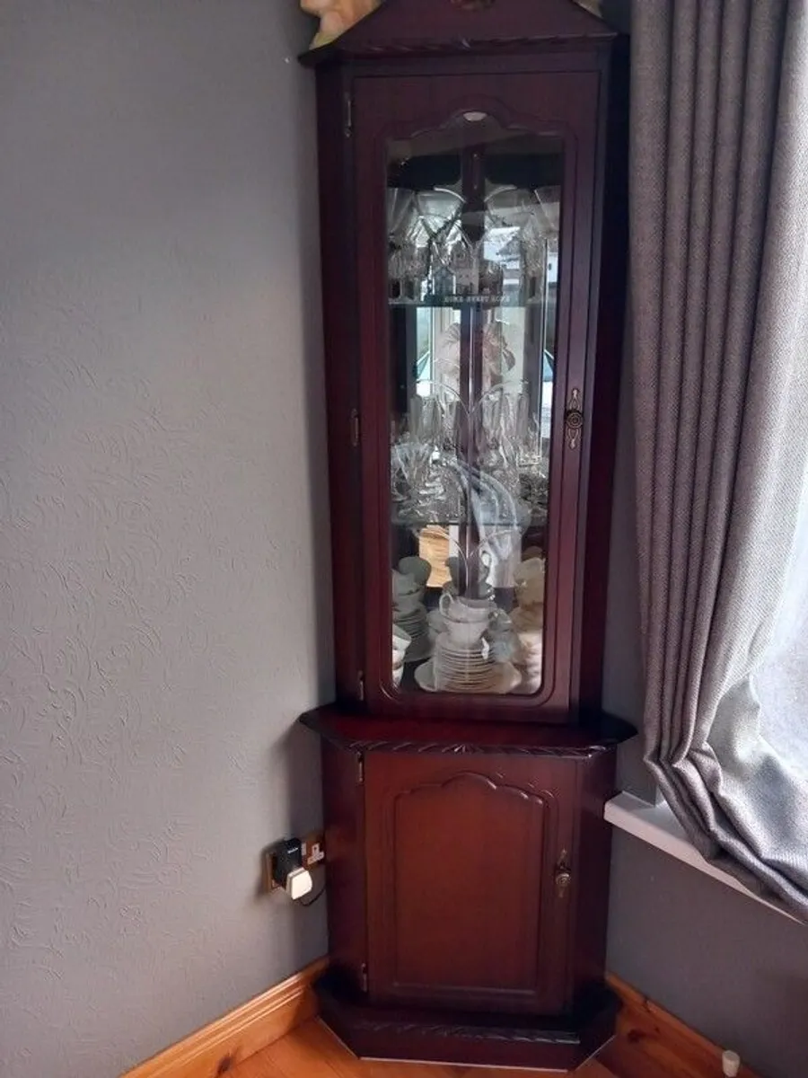 Furniture - Image 3