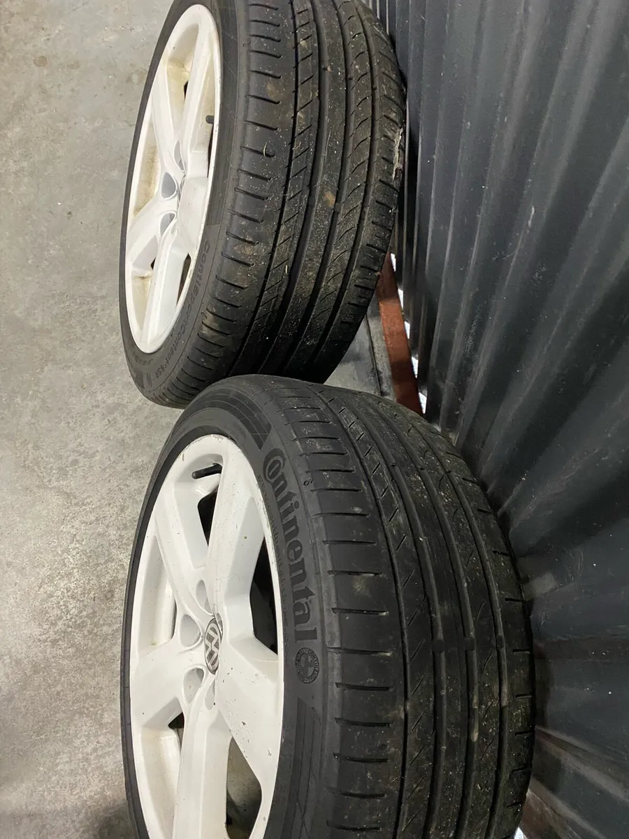 5 x 100 white rs6 alloys - Image 4