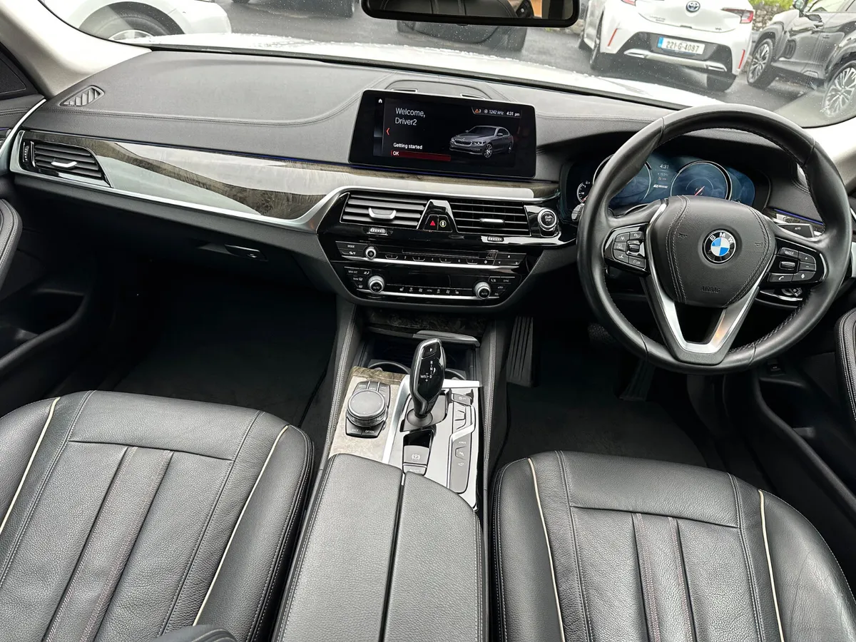 Luxury - Top Spec - Black Leather - Image 4