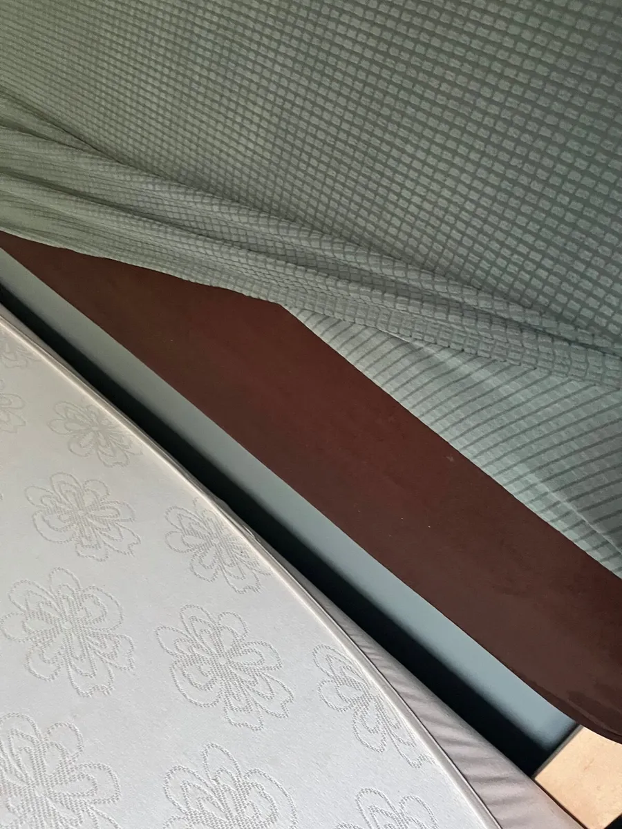 Double bed - Image 3