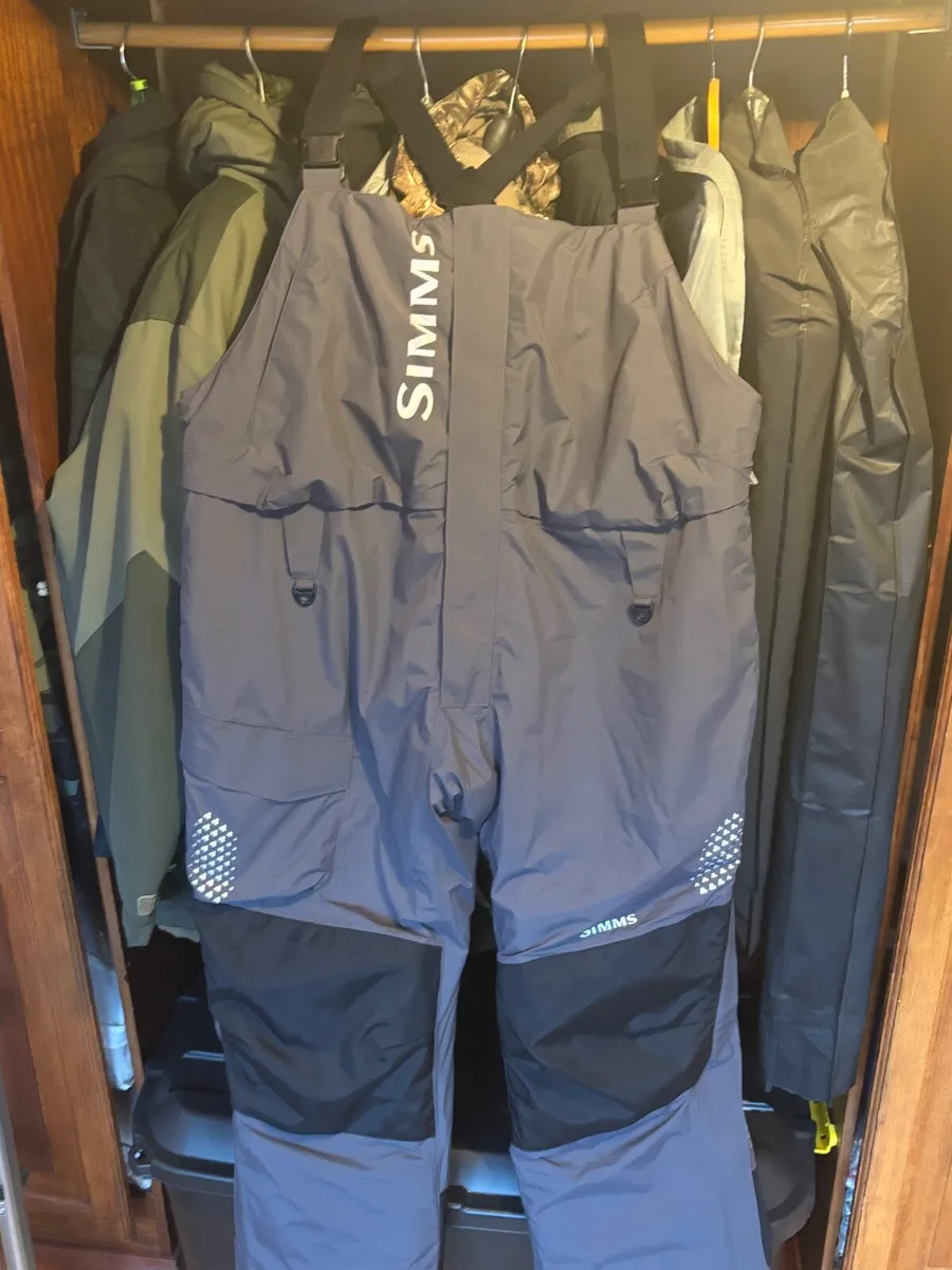 Simms Challenger Insulated Bib 3XL - Image 1