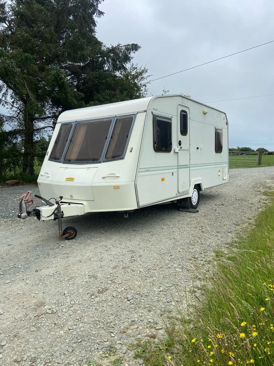 Caravan - Image 1