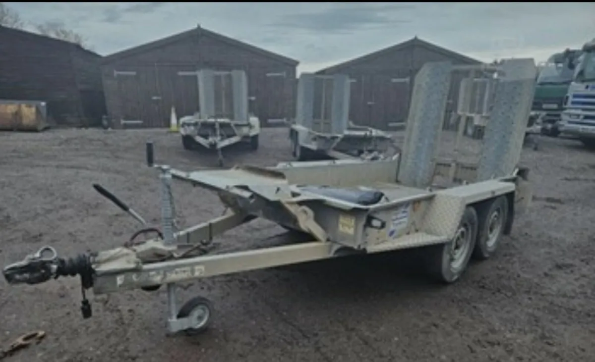Plant trailer wanted - Image 1