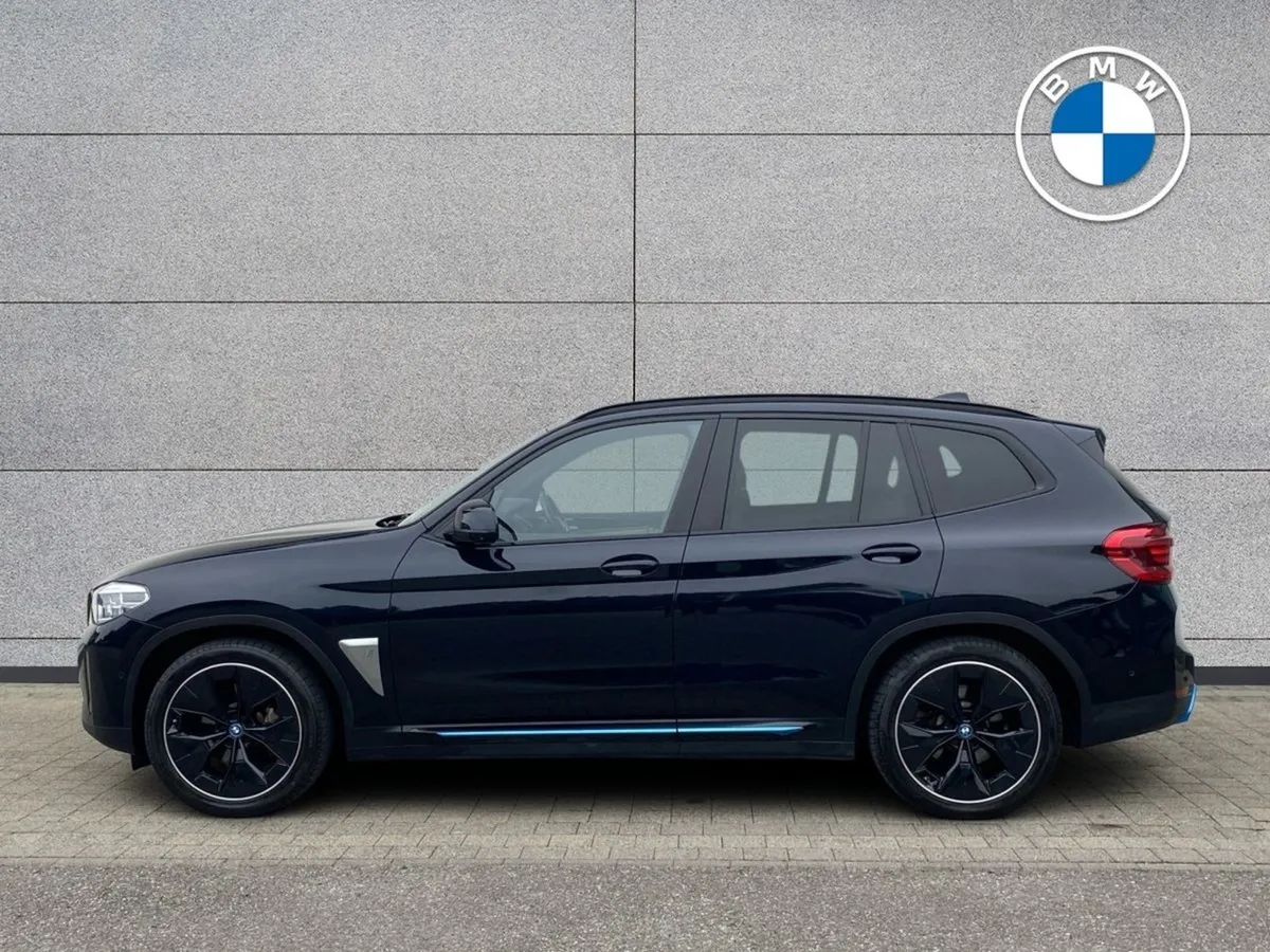 BMW iX3 Premier Edition Pro - Image 4