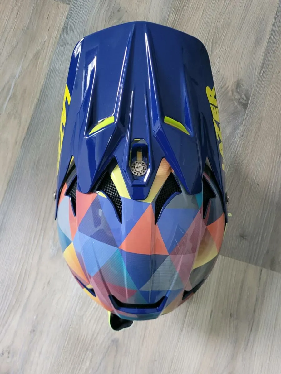 Lazer MTB Helmet - Image 4