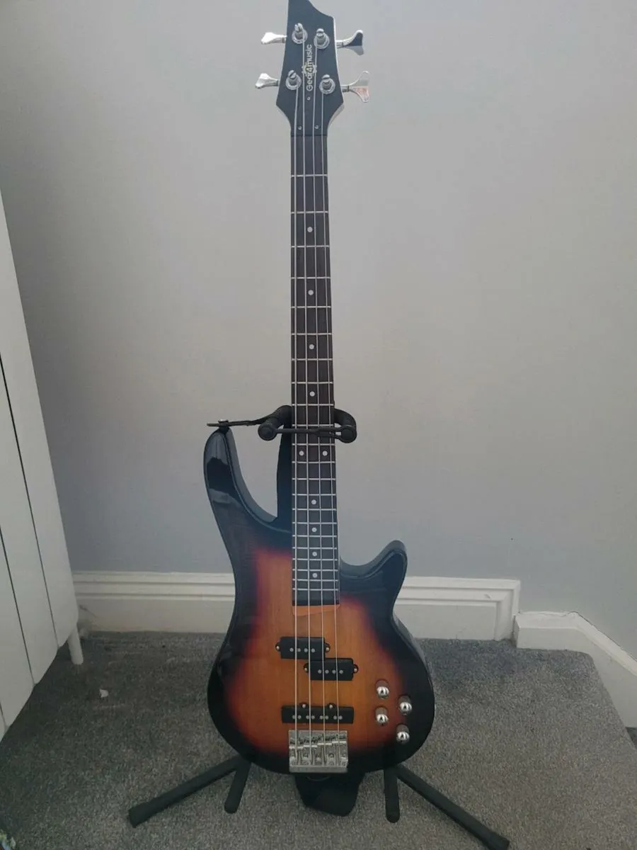 Bass Guitar Complete Starter Pack - Image 1