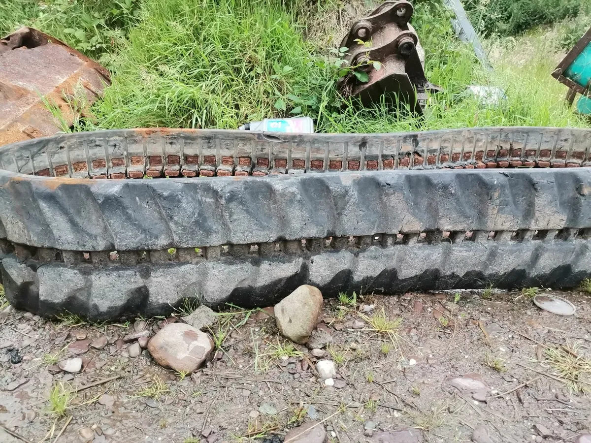 Machine track - Image 2