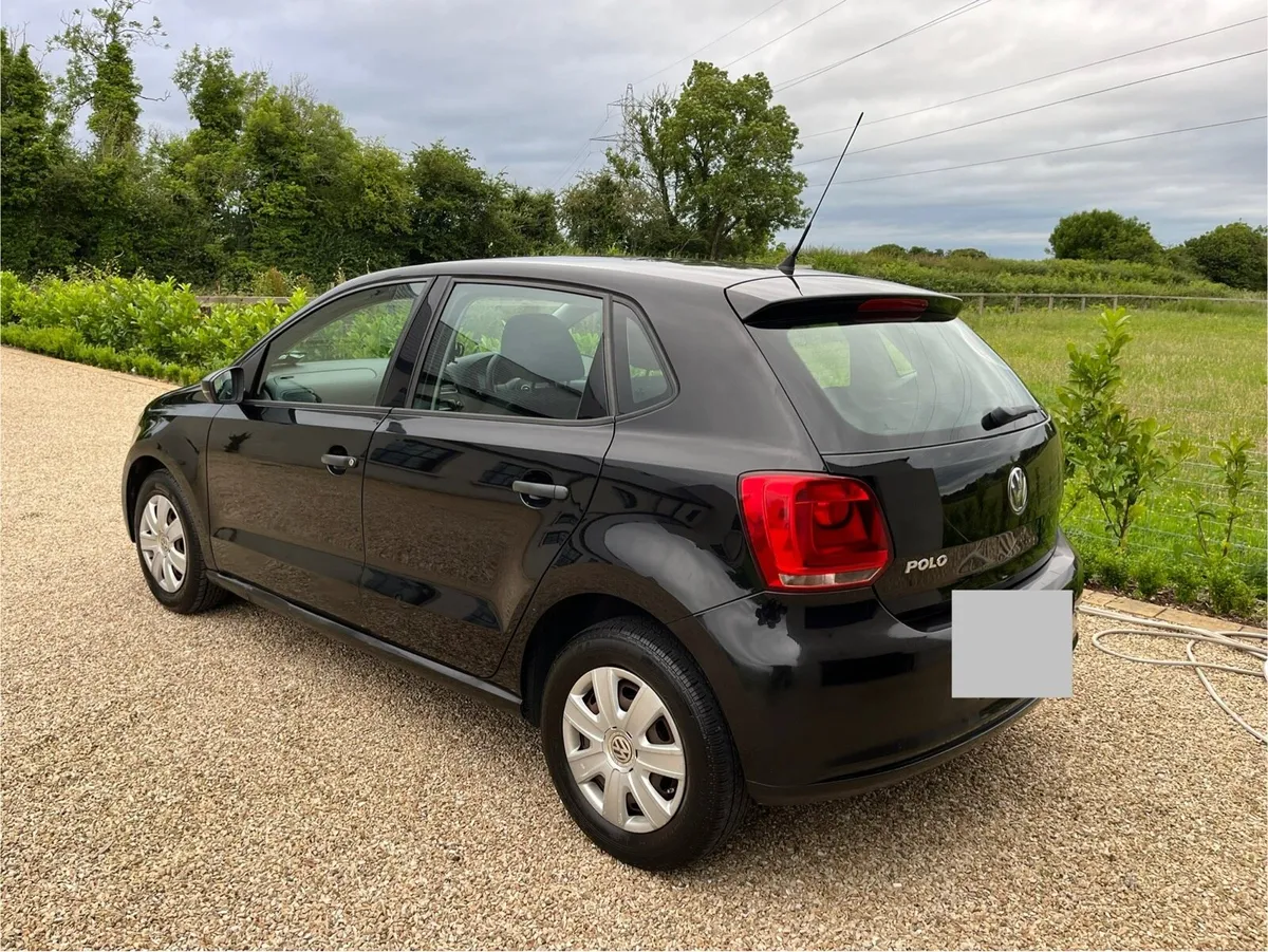 Car - Image 4