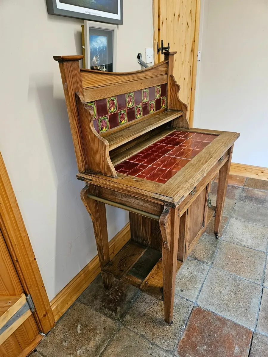 Victorian Wash Dresser - Image 3