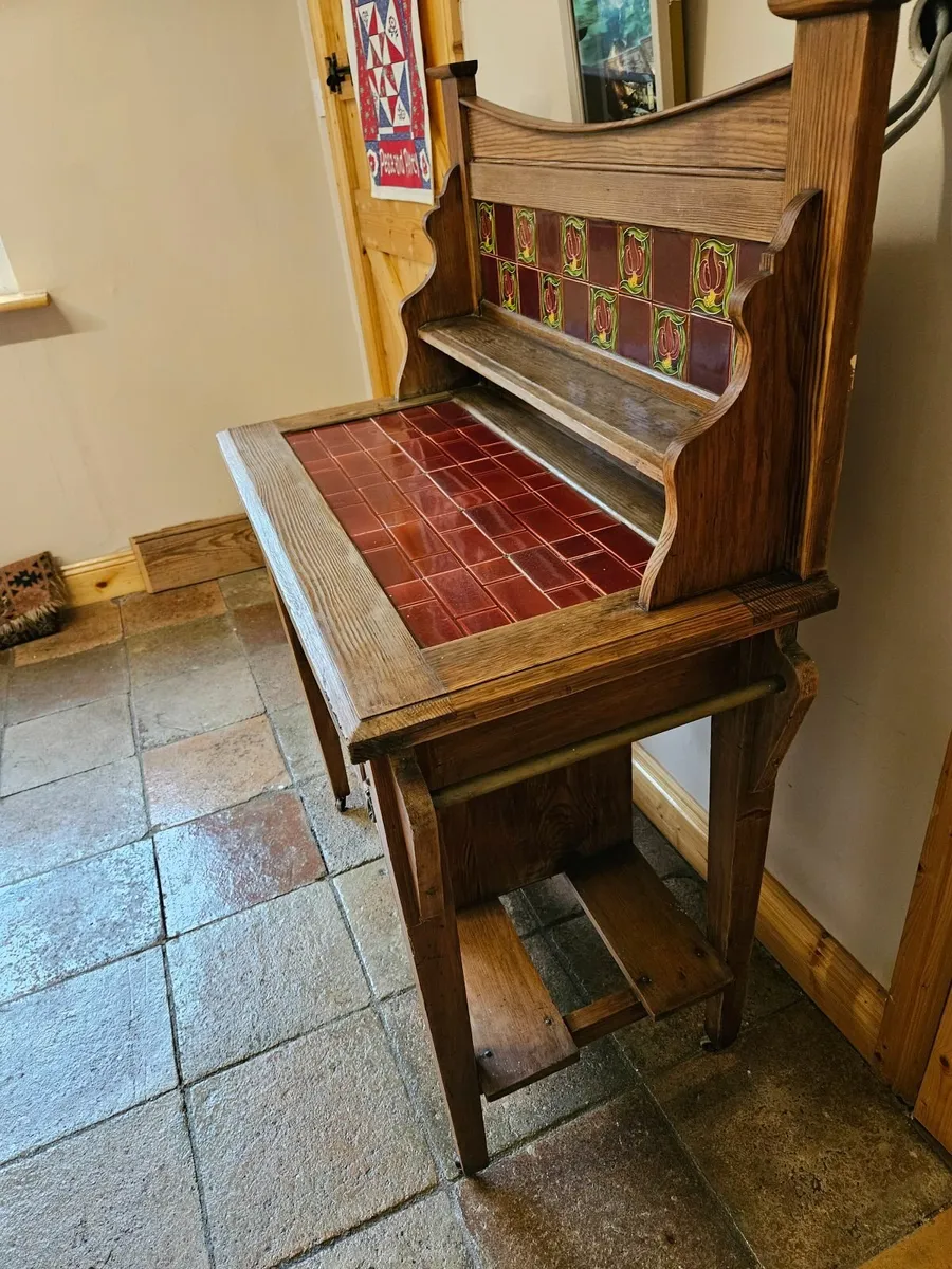 Victorian Wash Dresser - Image 4