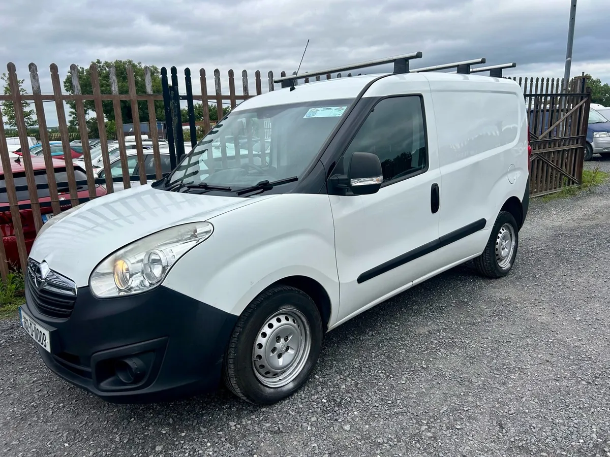 2016 Opel Combo Van - Image 1