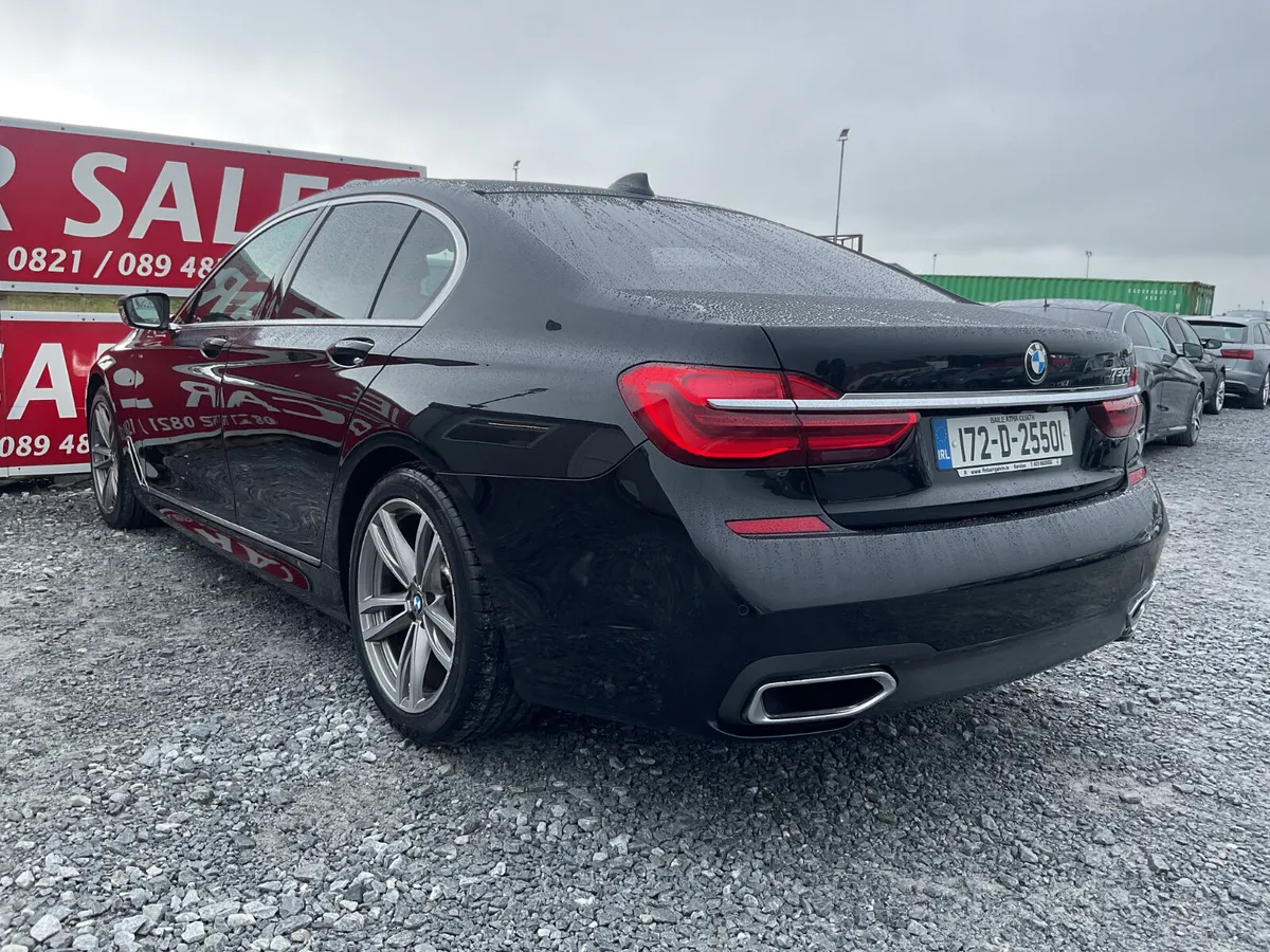 2017 BMW 730d M-SPORT SUNROOF NCT 7/27 SPOTLESS - Image 4