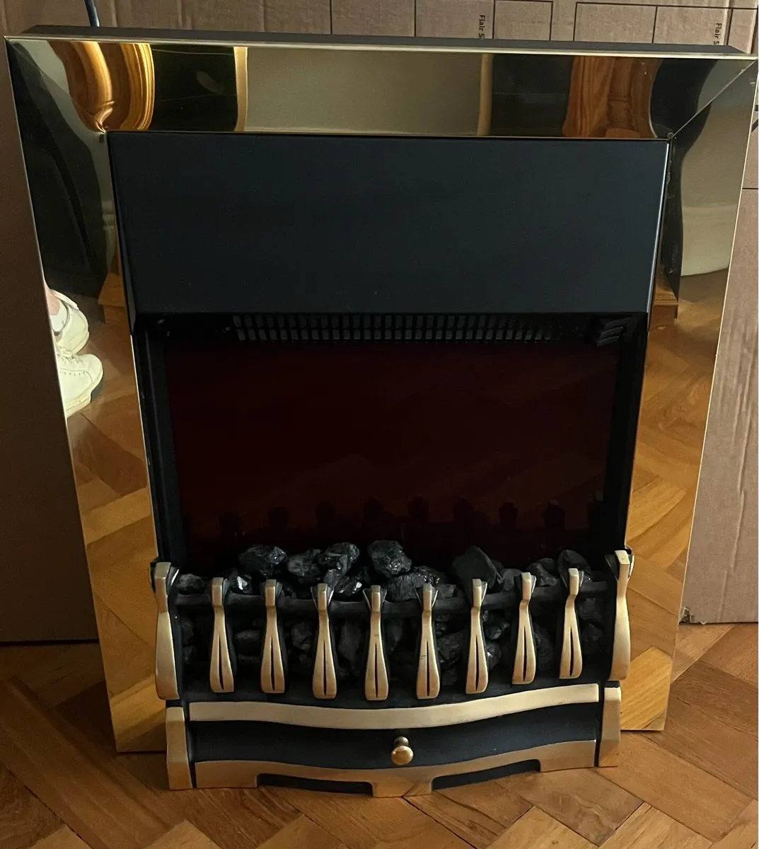 LIKE NEW DIMPLEX Electric Fire - Image 3