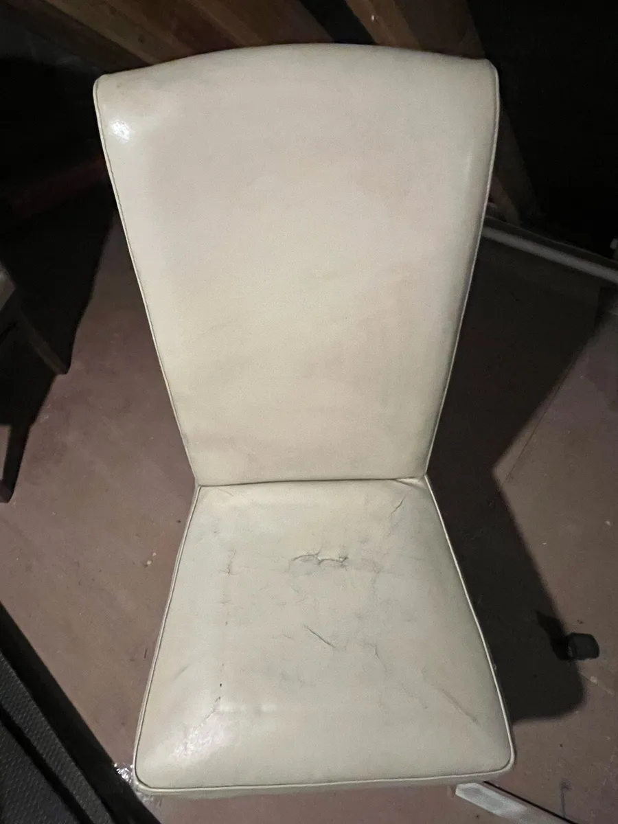6 x Cream Leather chairs - Image 3