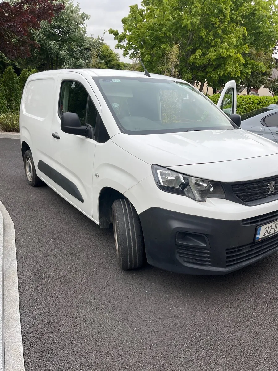Peugeot Partner - Image 1