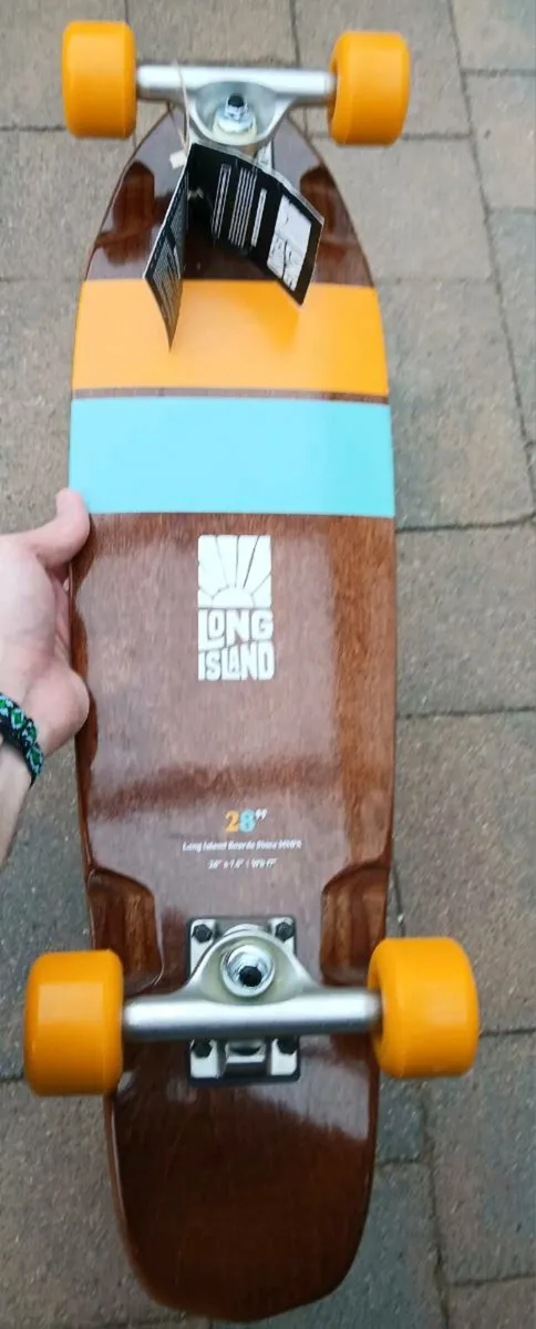 Long Island Cruiser Skateboard - Image 1