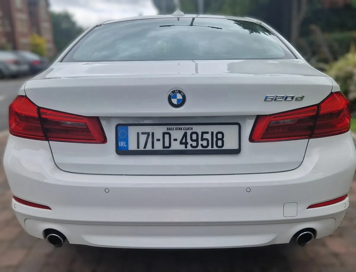 BMW 5-Series 2017 - Image 4
