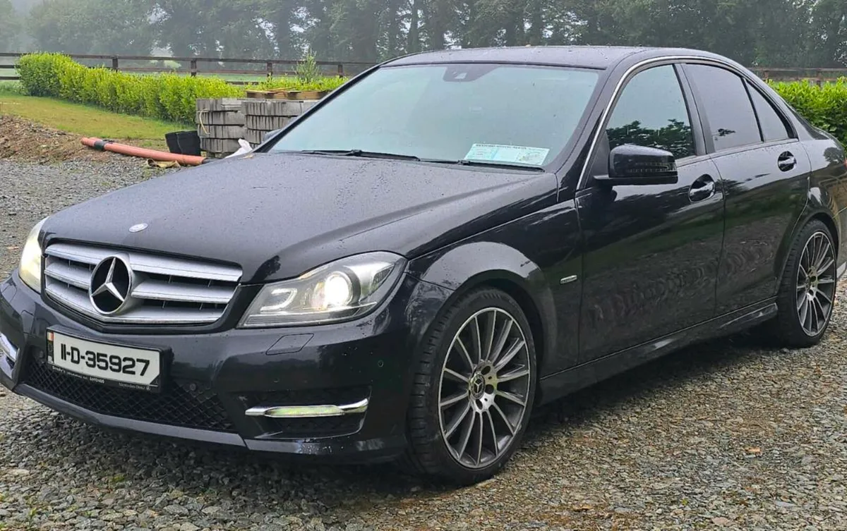 2011 Mercedes Benz C200 2.1 Diesel - Image 2