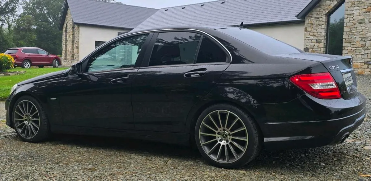 2011 Mercedes Benz C200 2.1 Diesel - Image 3