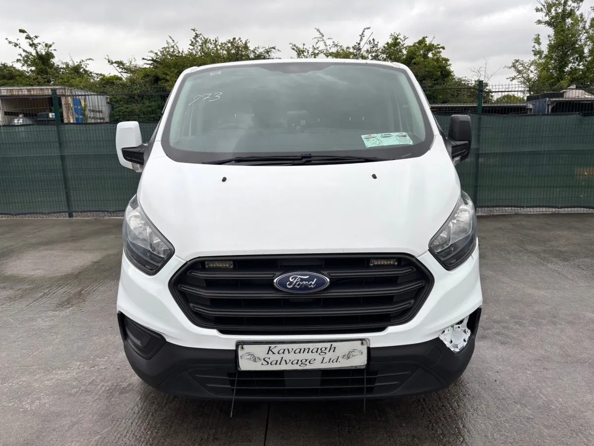 192 Ford transit 130bhp light damage - Image 2