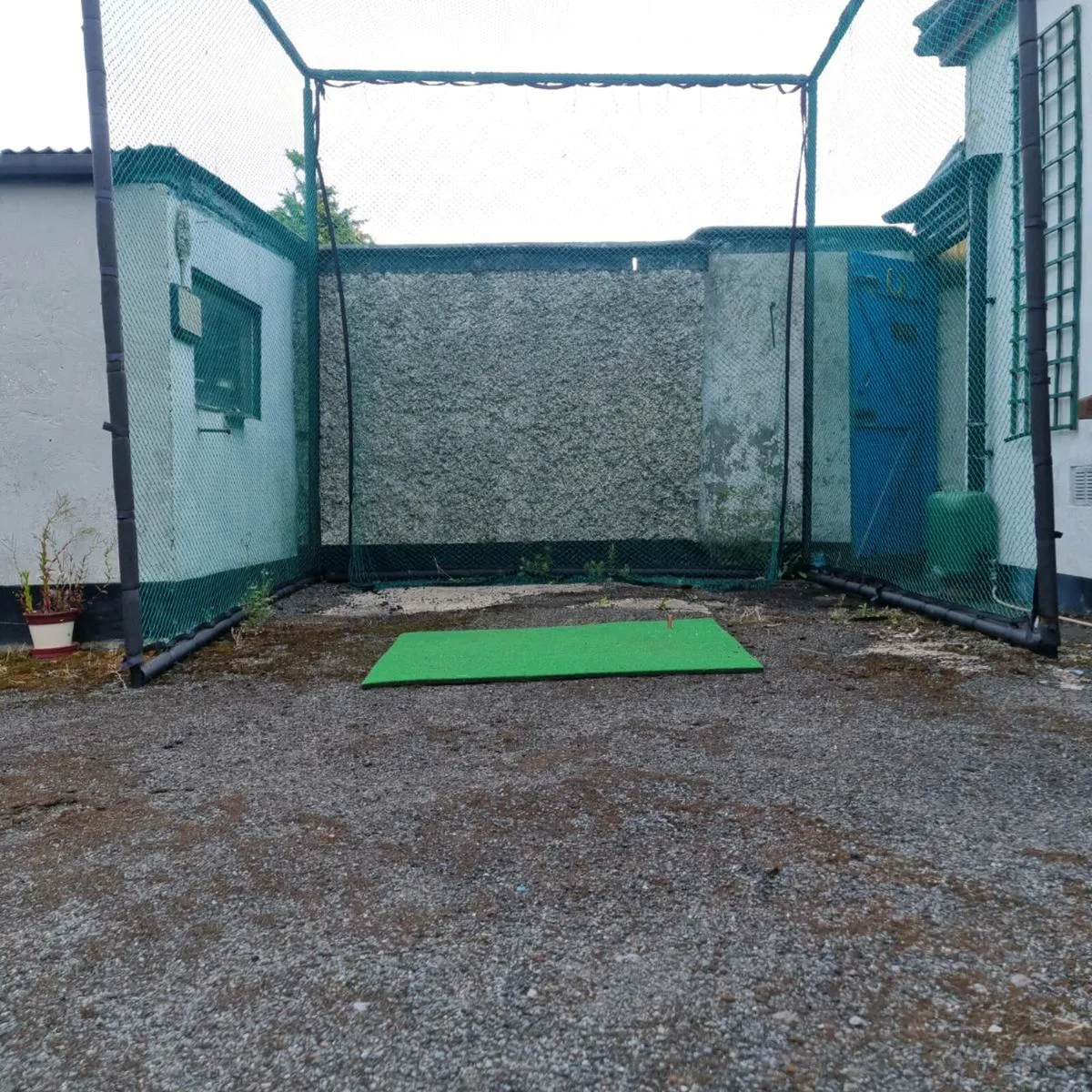 Golf  Net/Cage - Image 1