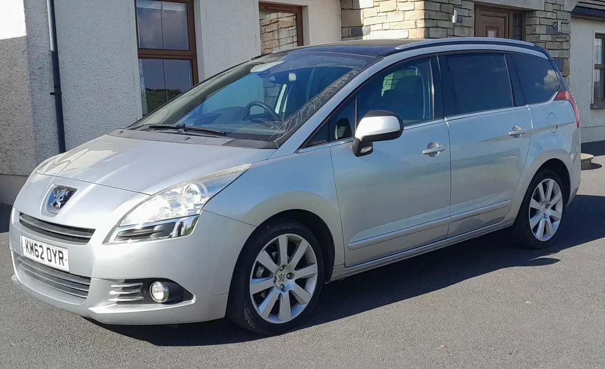 2012 Peugeot 5008 1.6 hdi allure 7 seater - Image 1