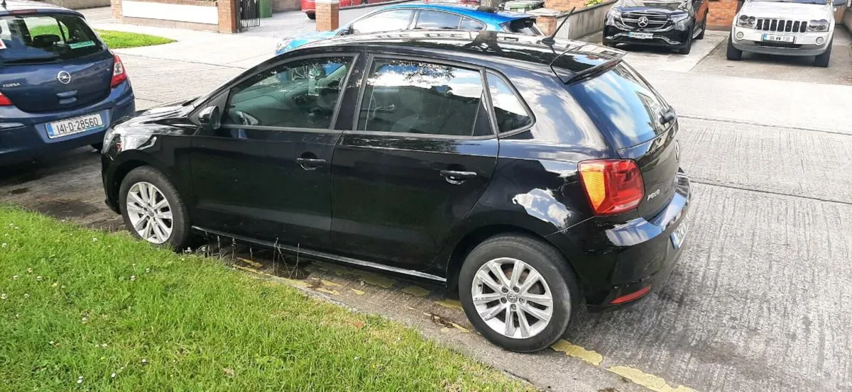 Vw polo 1 lt petrol - Image 3