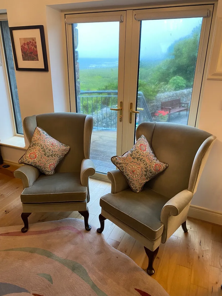 Pair of Vintage Parker Knoll Armchairs - Image 4