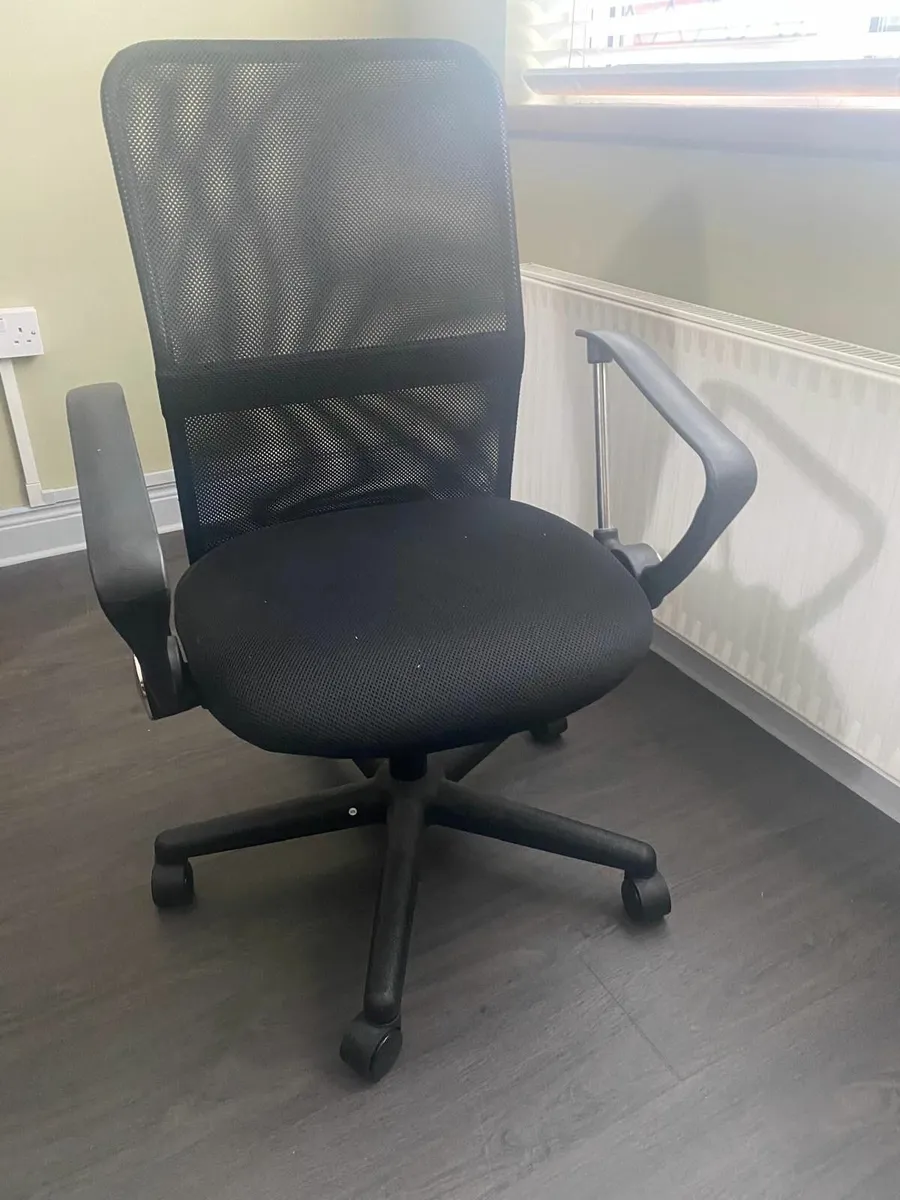 Office Chair - Image 1
