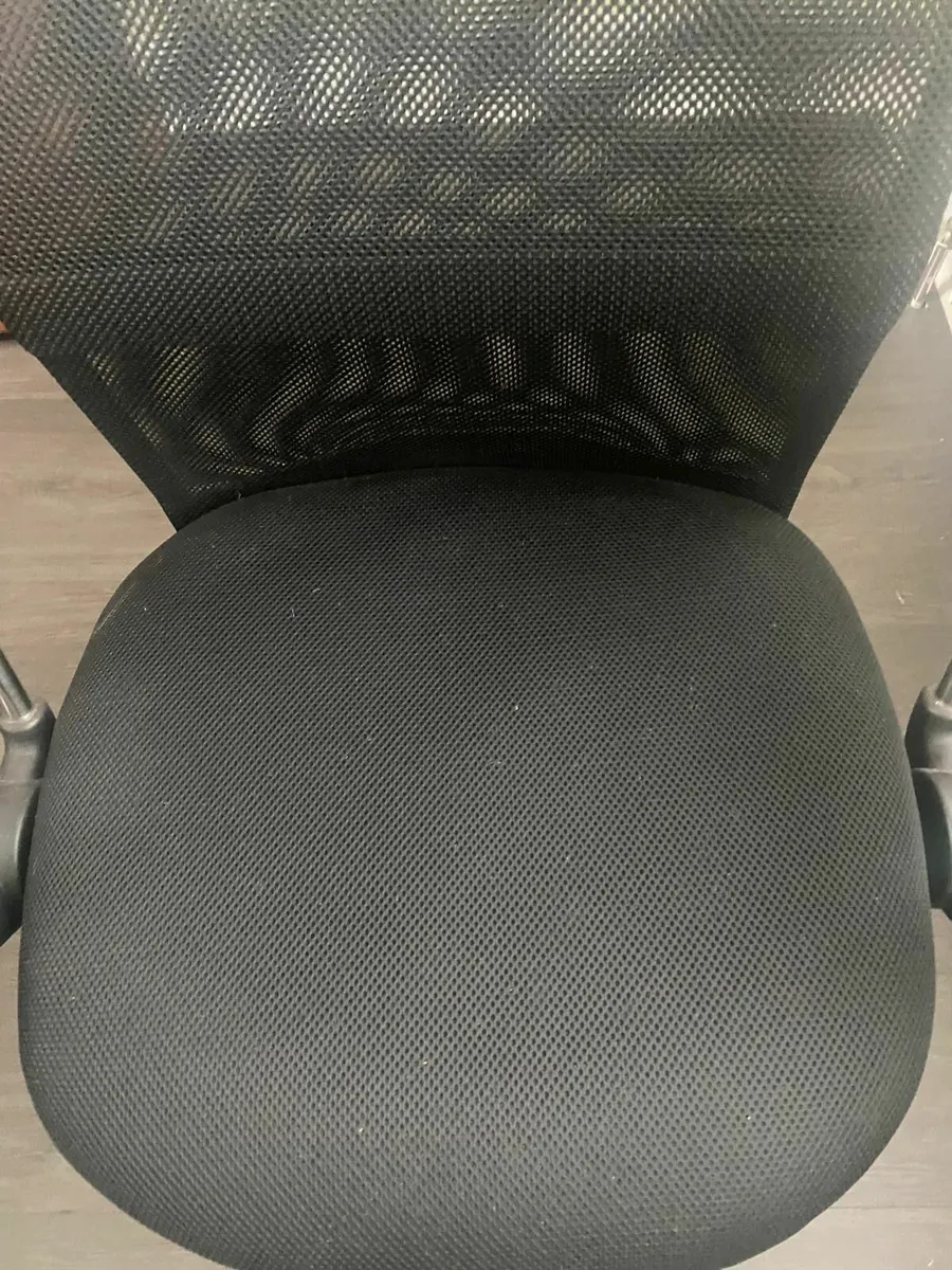 Office Chair - Image 4