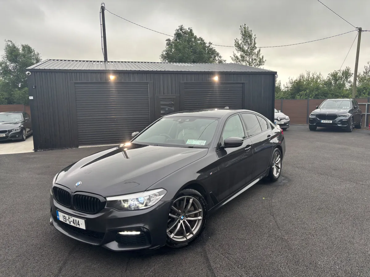 BMW 5-Series 2019 M-Sport - Image 1
