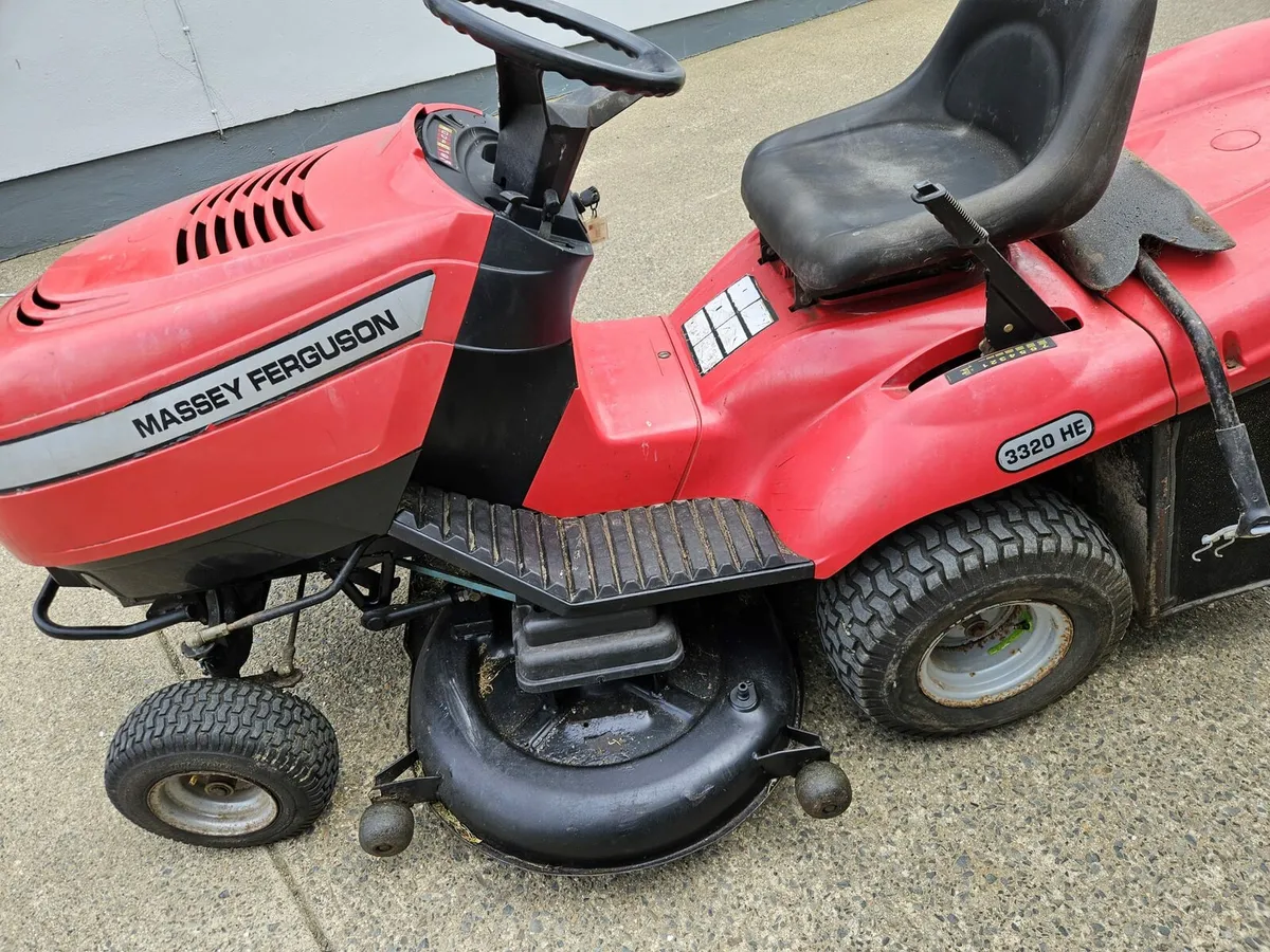 Masses fergusoon mower - Image 3