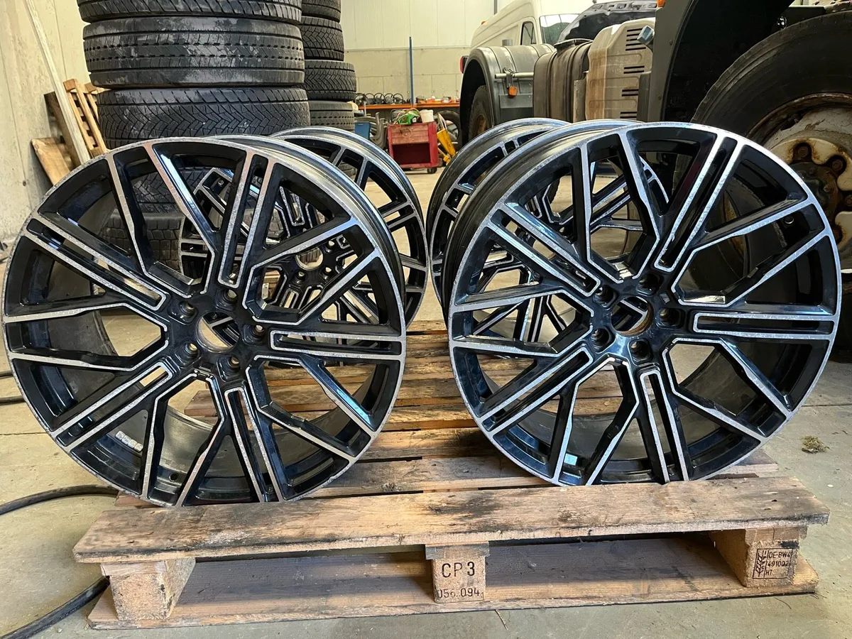 4X 22” BMW M sport Alloys - Image 2