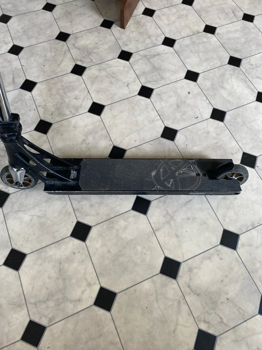 Scooter - Image 4