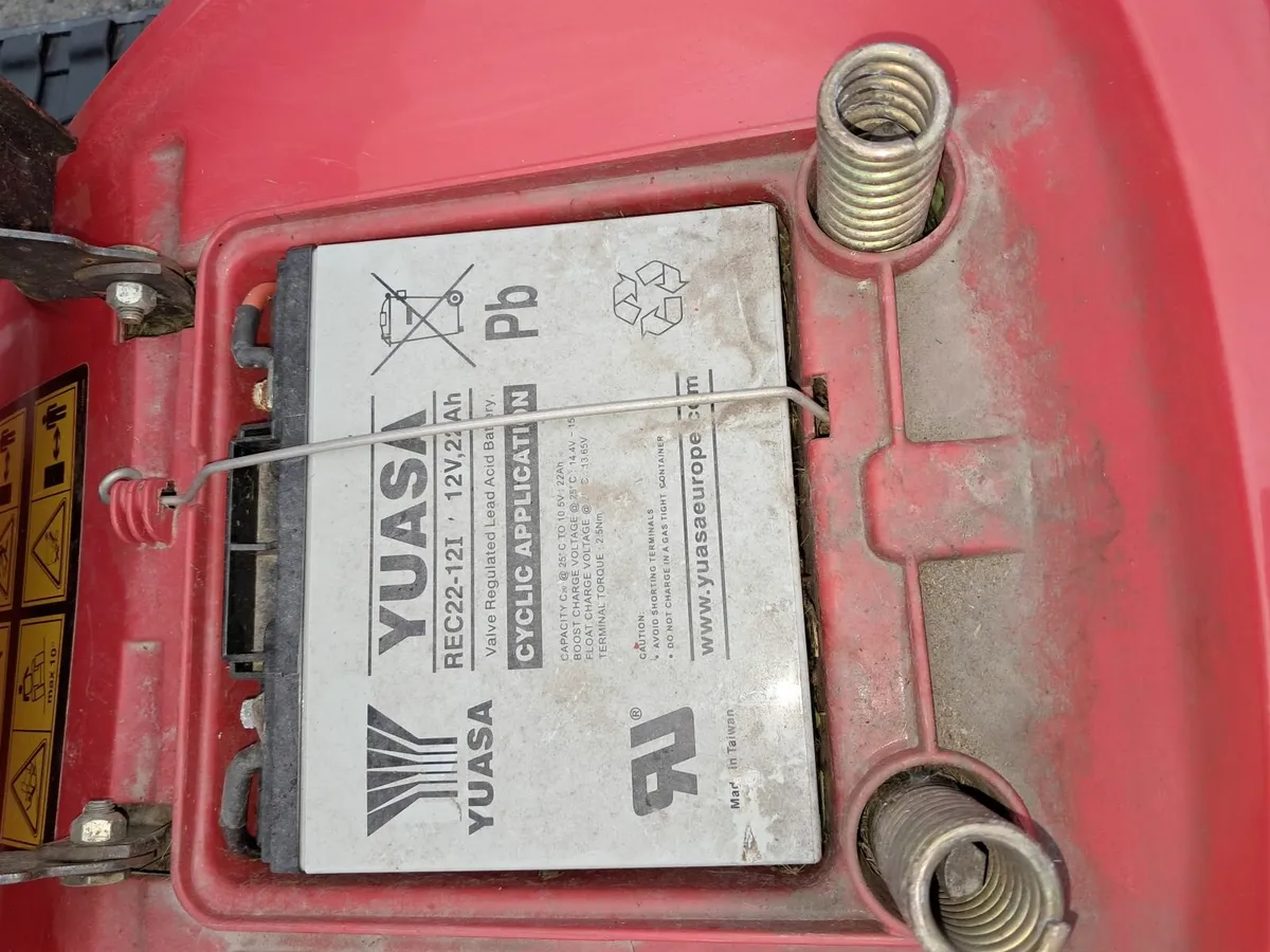 Castlegarden XT 165 HD Lawnmower - Image 2