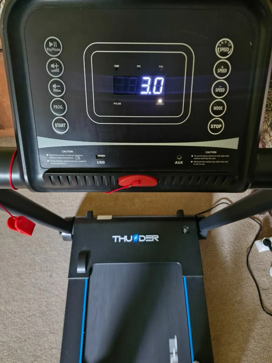 Treadmill - Image 1