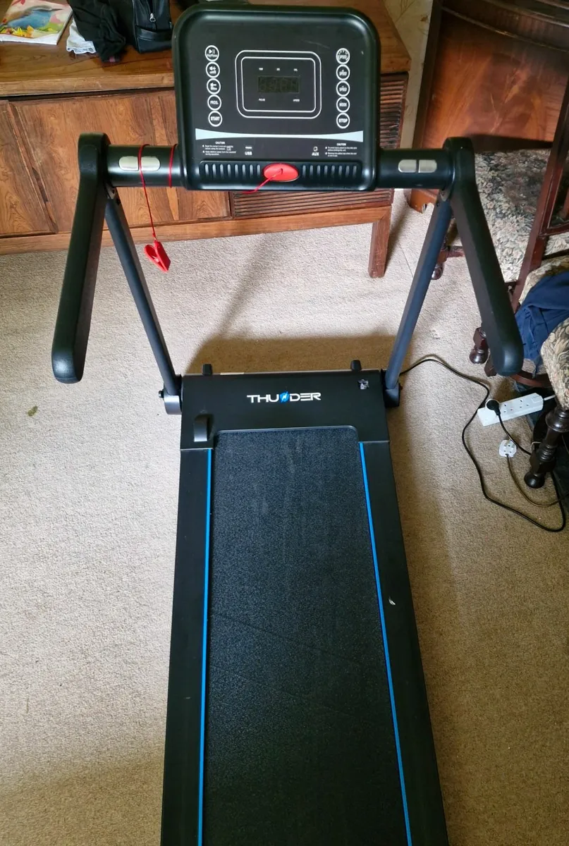 Treadmill - Image 2