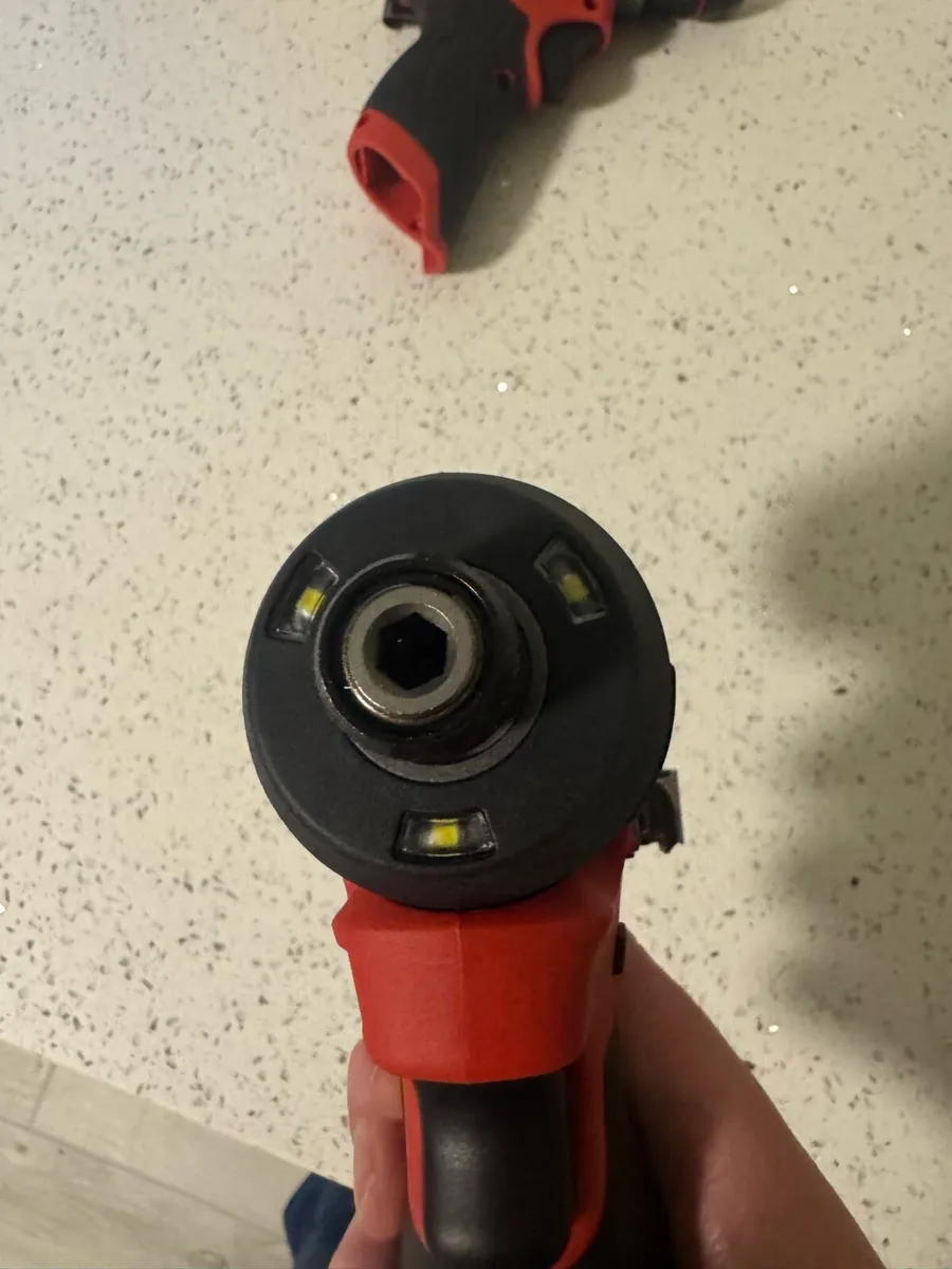 Milwaukee m12 fuel impact driver - Image 2