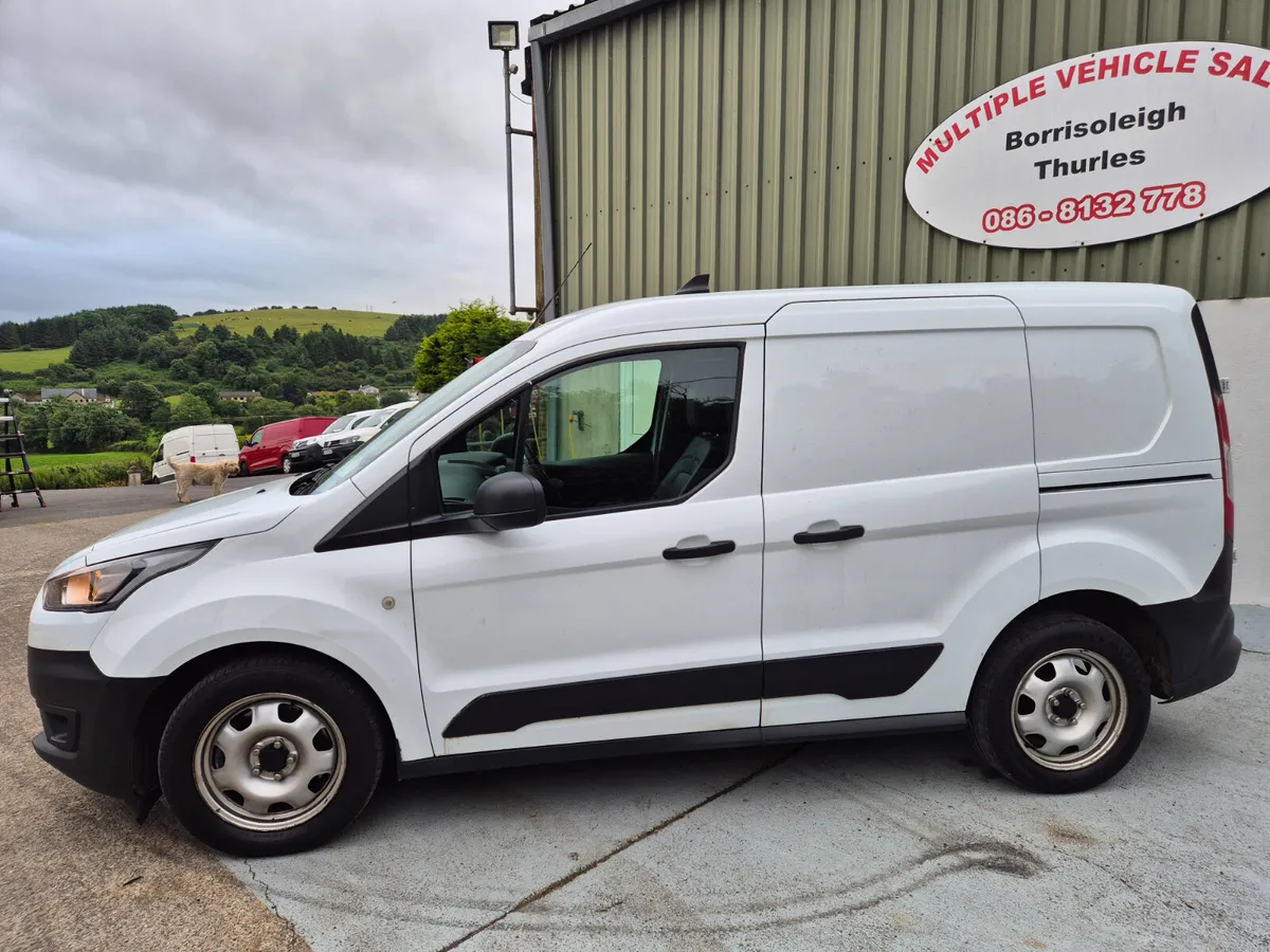 Ford Transit Connect 2021 - Image 2