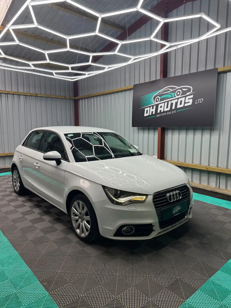 Audi A1 2014 (142) - Image 1