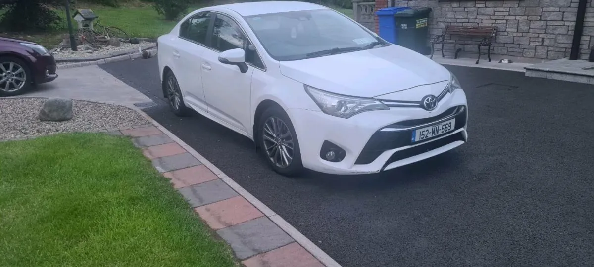 Toyota Avensis - 2.0 Diesel - Business Edition - Image 1