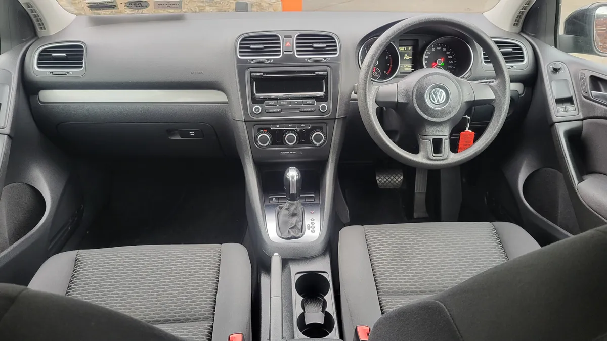 Volkswagen Golf 2012 1.4 TSI Automatic - Image 4