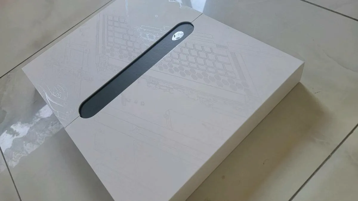 Alienware X17 R1 - Image 4
