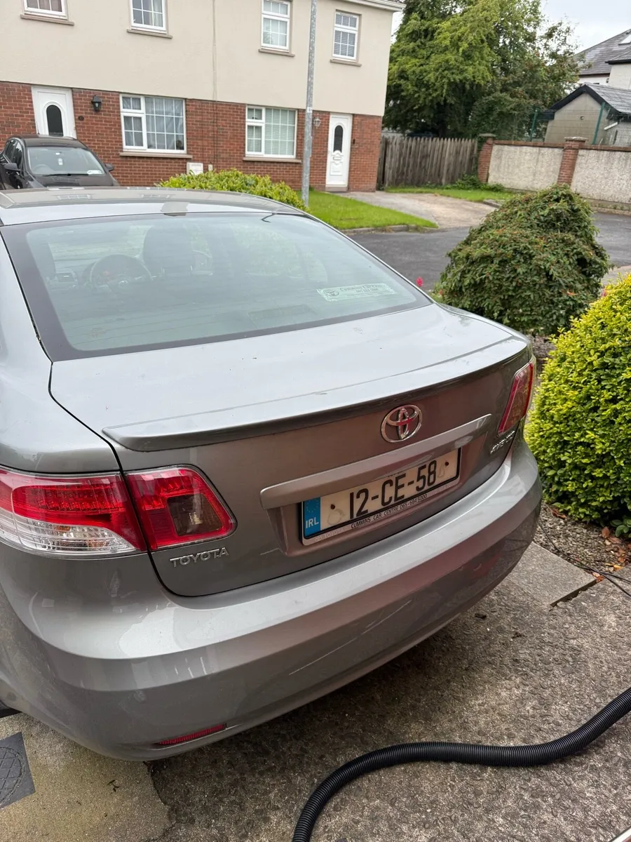 Toyota Avensis 2012 - Image 3