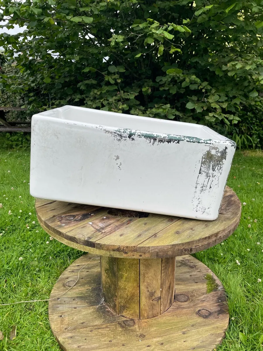 Traditional Belfast Sink - Image 1